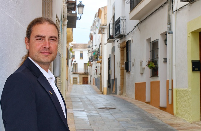 ...es la revitalización de los Cascos Históricos mediante un plan de rehabilitacion y promoción.