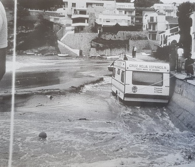Imagen del Portet tras la ciclogénesis en septiembre de 1987 cortesía de José Chiarri.