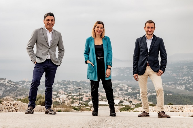 Marcelo, Magda y Francisco, nuestros asesores de Electryconsulting para la Marina Alta