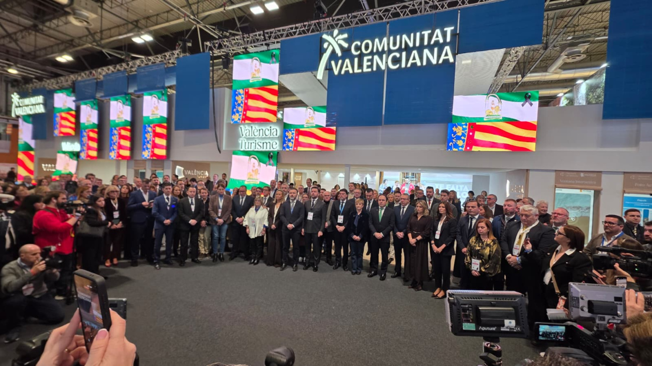 Treinta medios digitales y cerca de 40 profesionales de AMDComVal se dan cita en FITUR 2026