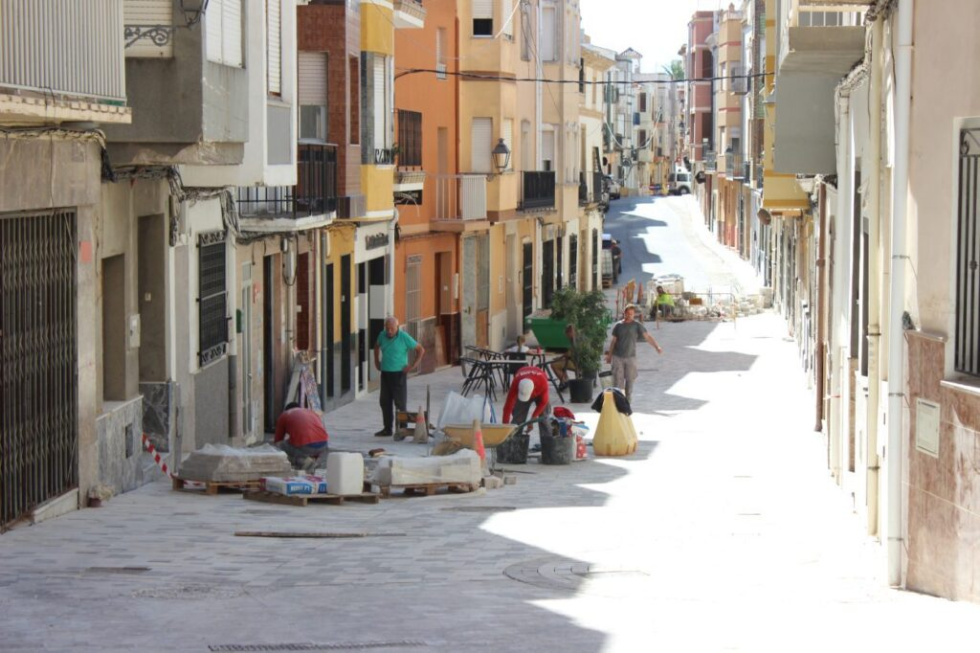 Benitatxell destina 30.000 euros en ayudas al comercio afectado por las obras de La Pau y Mayor