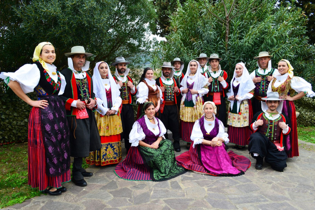 Gruppo Folk Sant’Isidoro de Teulada (Cerdeña)