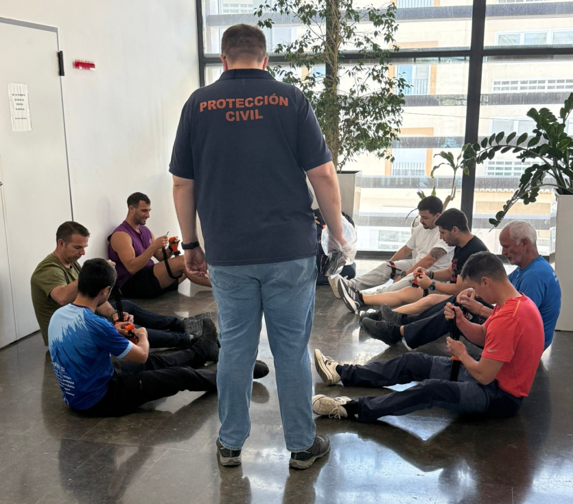 Policía Local, Guardia Civil y Protección Civil de Teulada Moraira refuerzan su coordinación con una jornada formativa conjunta