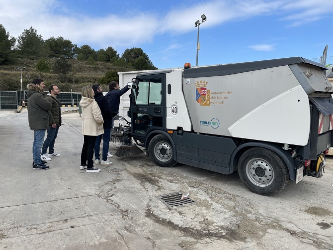 Poble Net abre un proceso de selección de conductores de recogida de residuos urbanos