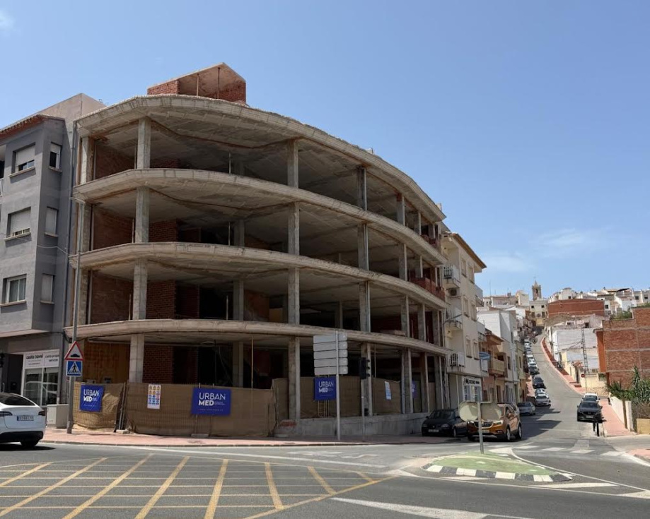 Benitatxell vende el edificio Capelletes por 520.000 euros para financiar futuras infraestructuras