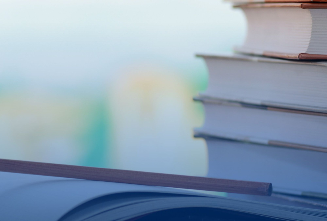 Teulada destina 10.000 euros a ayudas para libros y material de estudiantes de hasta 30 años