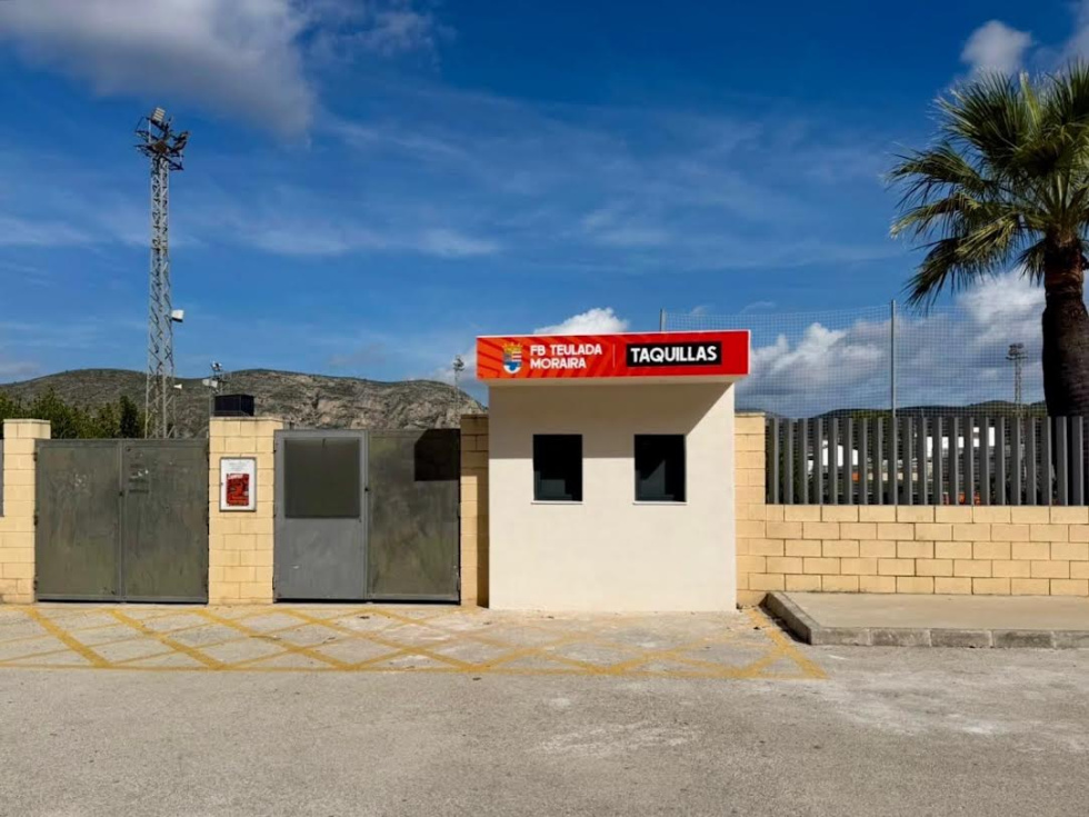Nuevo local de control de acceso del campo de f&uacute;tbol Bernardo Font
