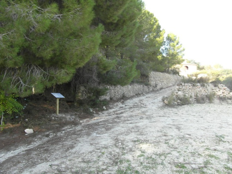 El Ayuntamiento de Teulada finaliza los trabajos para la conservación y mejora del sendero local homologado SL-CV 73 Barranc de Xurra